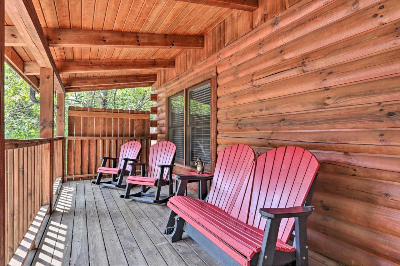 Cabin With Deck And Fireplace Less Than 3 Mi To Dollywood! Pigeon Forge Exterior foto